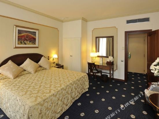 Фото Hotel Roger de Lluria