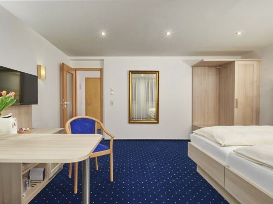 Фото Hotel BonaMari