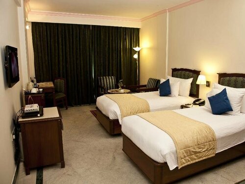 Внешний вид отеля Radha Regent в Ченнаях, фото 3