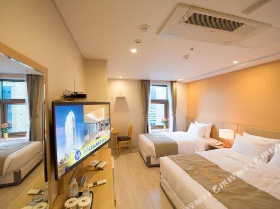 Фото Marianne Hotel