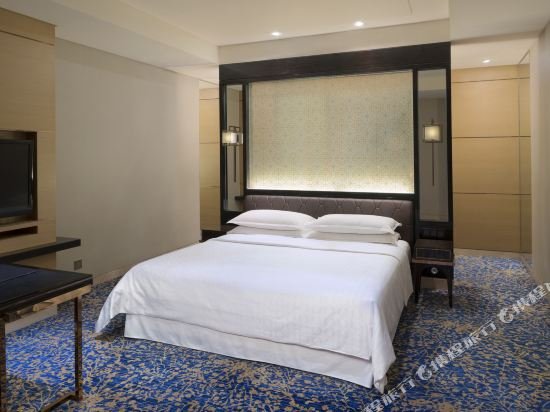 Фото Sheraton Changchun Jingyuetan Hotel