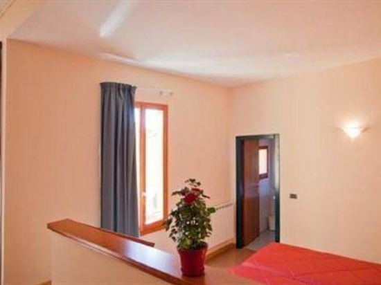 Фото Hotel Cavour