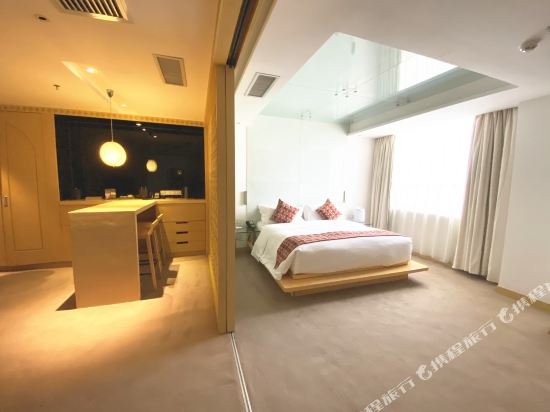 Фото Grand Mercure Urumqi Hualing