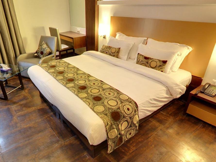 Фото Zuzu Galaxy Annex Hotel