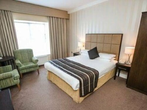 Гостиница Menlo Park Hotel в Голуэй