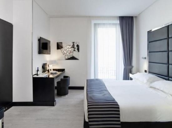 Фото Lhp Hotel Napoleon