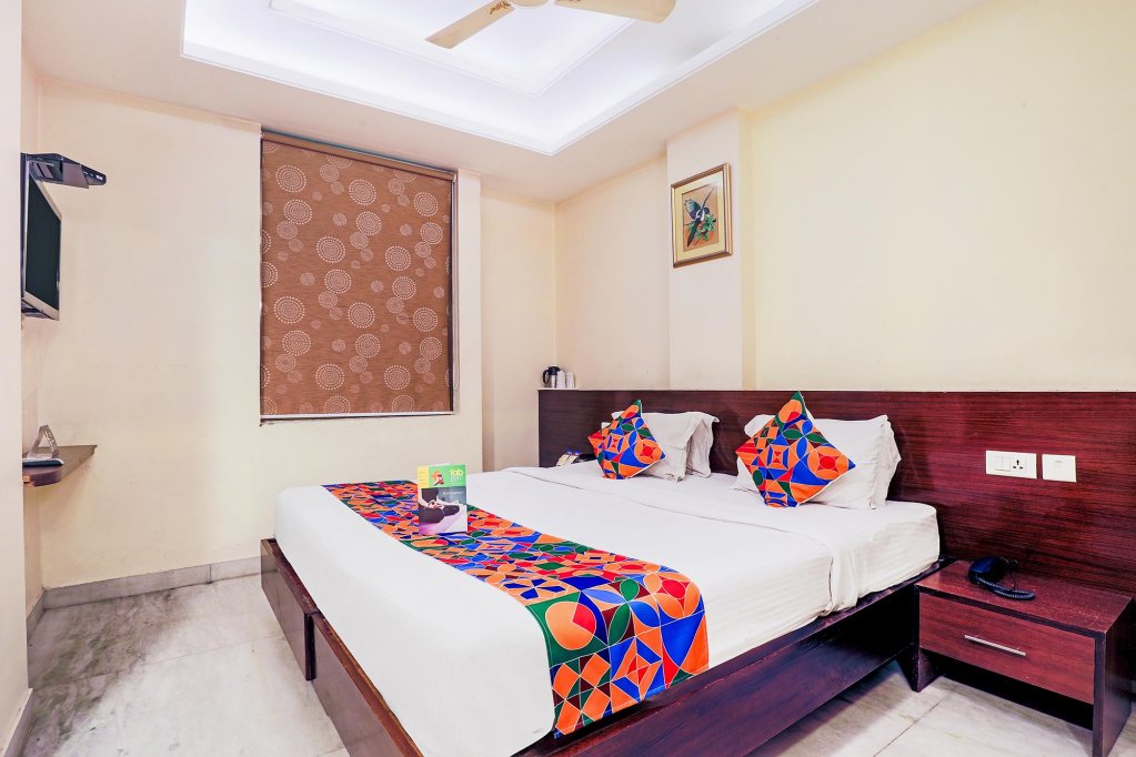 Фото Hotel Corporate Inn