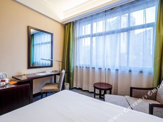 Фото Ruitai Hongqiao Hotel