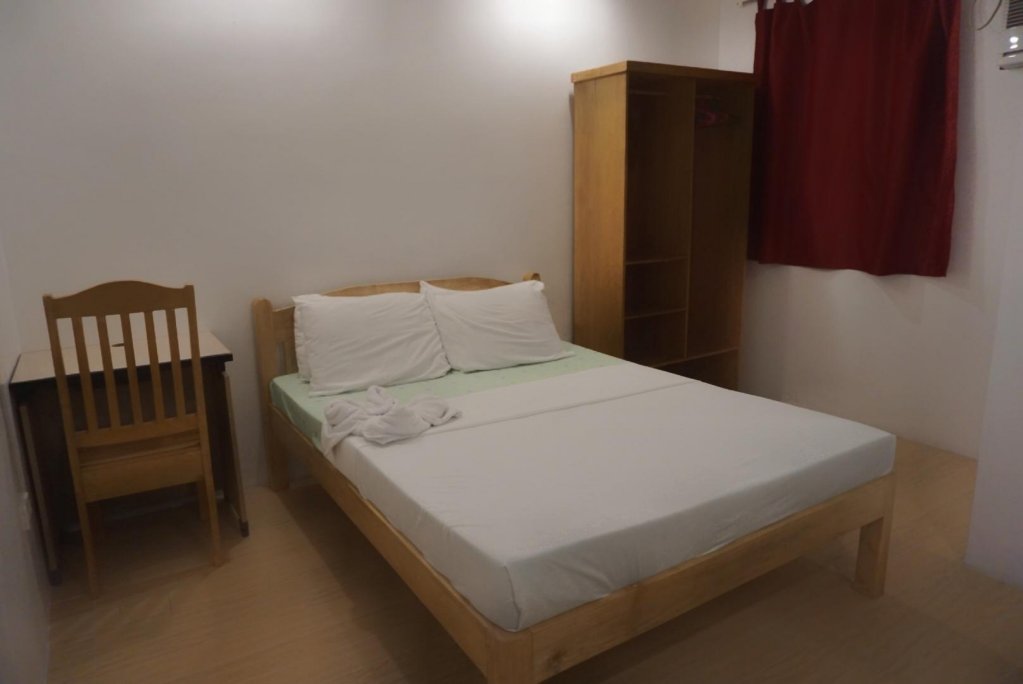 Фото Lylie Hotel