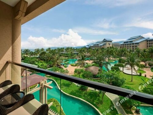 Гостиница Hilton Sanya Yalong Bay Resort & SPA в Хайнани