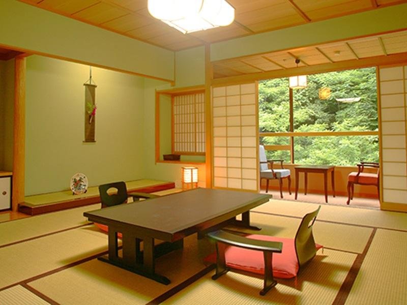 Фото Yamanaka Onsen Ohanami Kyubei