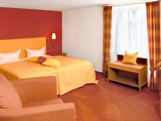 Фото Maien Hotel & Restaurant