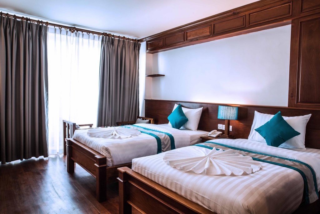 Фото The Palm Bay Resort