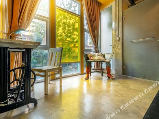 Фото Silom Art Hostel