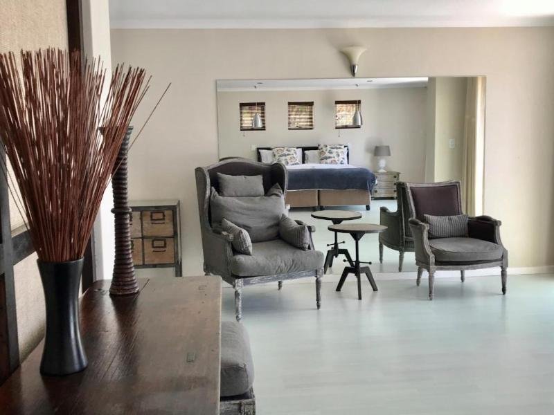 Фото Manor on the Bay