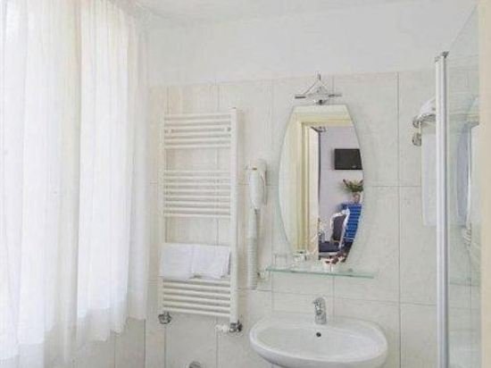 Фото Viktoria Palace Hotel