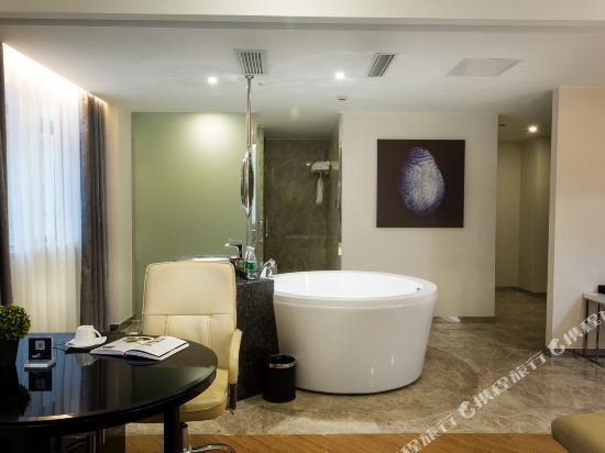 Фото Re Young Loft Hotel