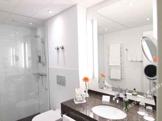 Фото Parkhotel Wittekindshof Dortmund