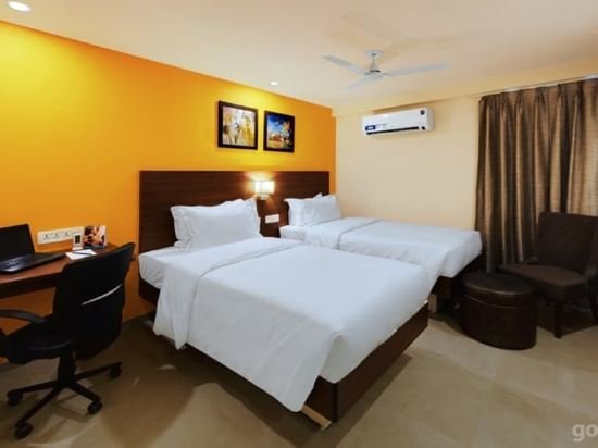 Фото Best Western Alkapuri, Vadodara
