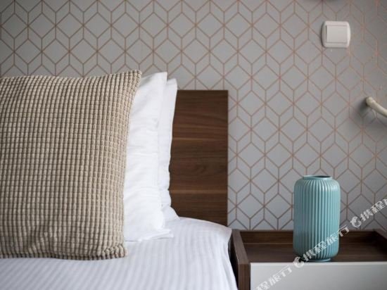 Фото Balkan Garni Hotel