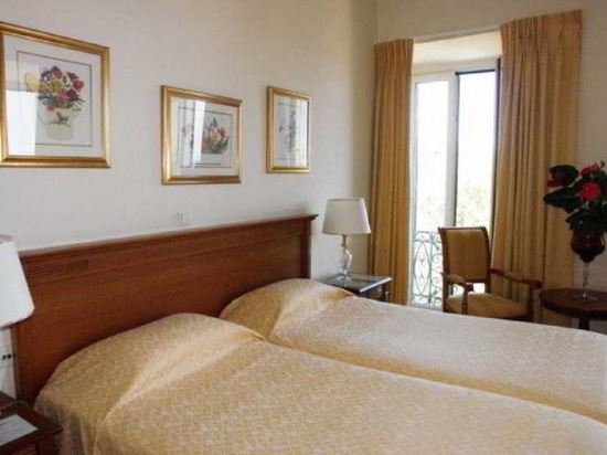 Фото Cavalieri Hotel