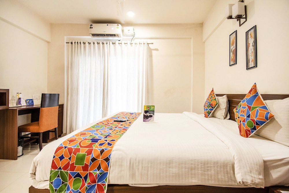 Фото Fabhotel Oakwoods Serai