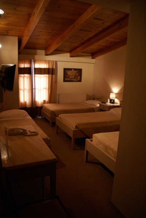 Фото Yria Hotel