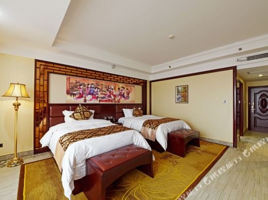 Фото Hunan WanJiaLi World Trade Hotel