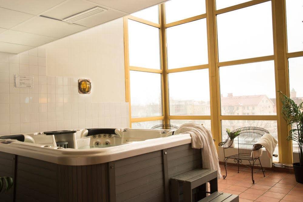 Фото Kumla Hotel