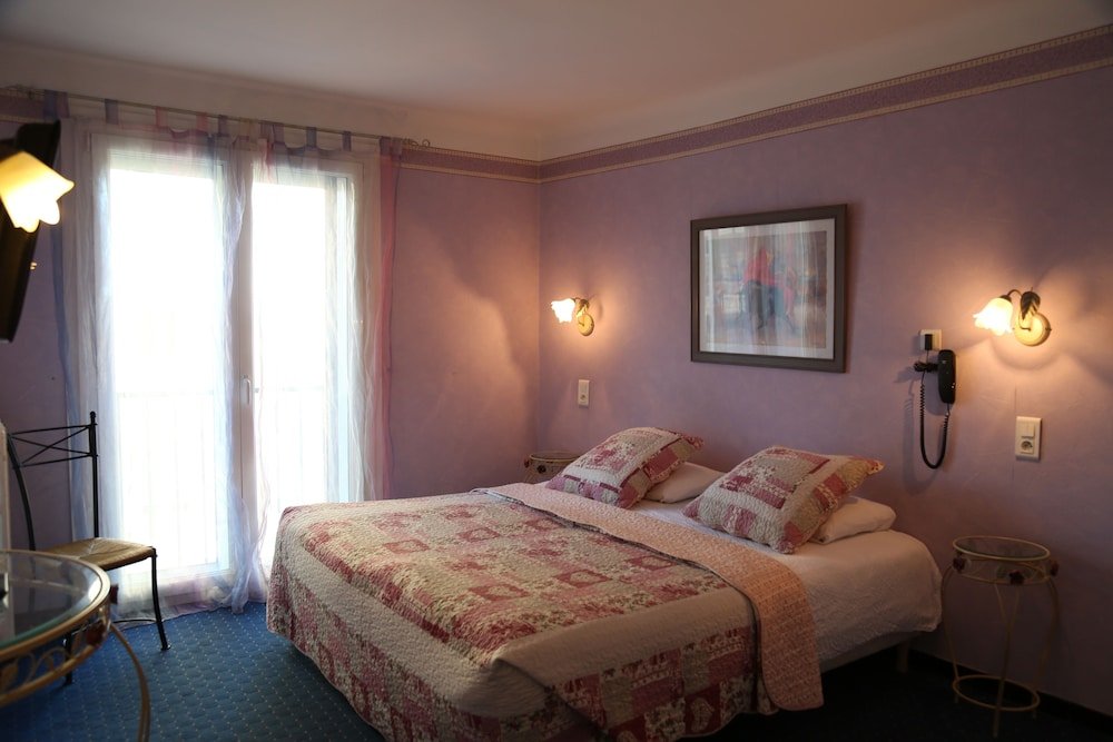 Фото Hôtel de France