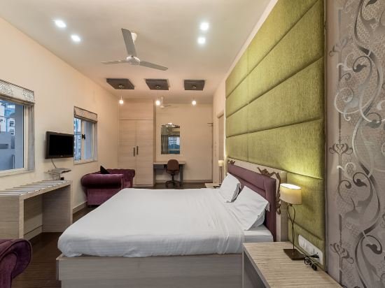 Фото Hotel Rushabh Home