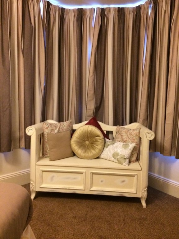 Фото St George's Guesthouse