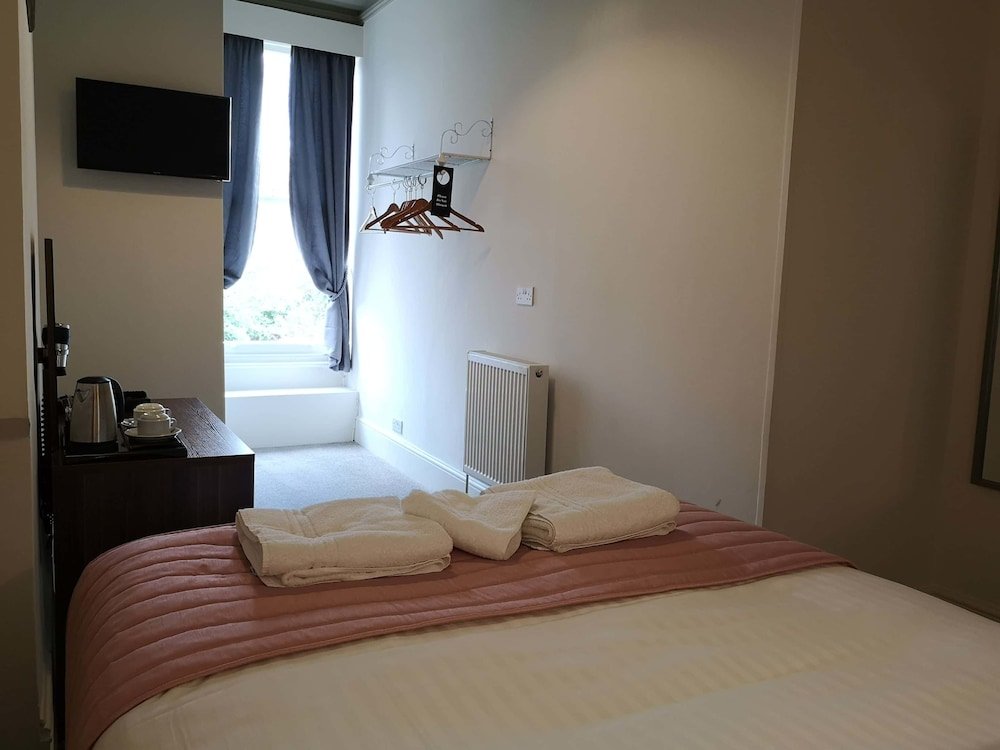 Фото Dawson House Hotel