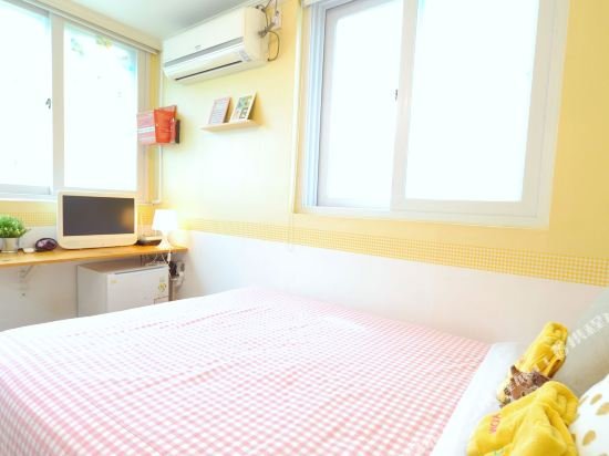 Фото Dalkom Myeongdong Guesthouse