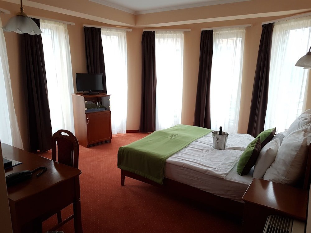 Фото Отель Aqua Sarvar