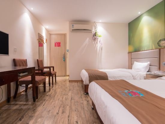 Фото Pai Hotel Nanjing Maigaoqiao Metro Station