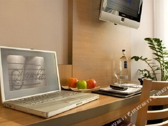 Фото Hotel Scala Frankfurt City