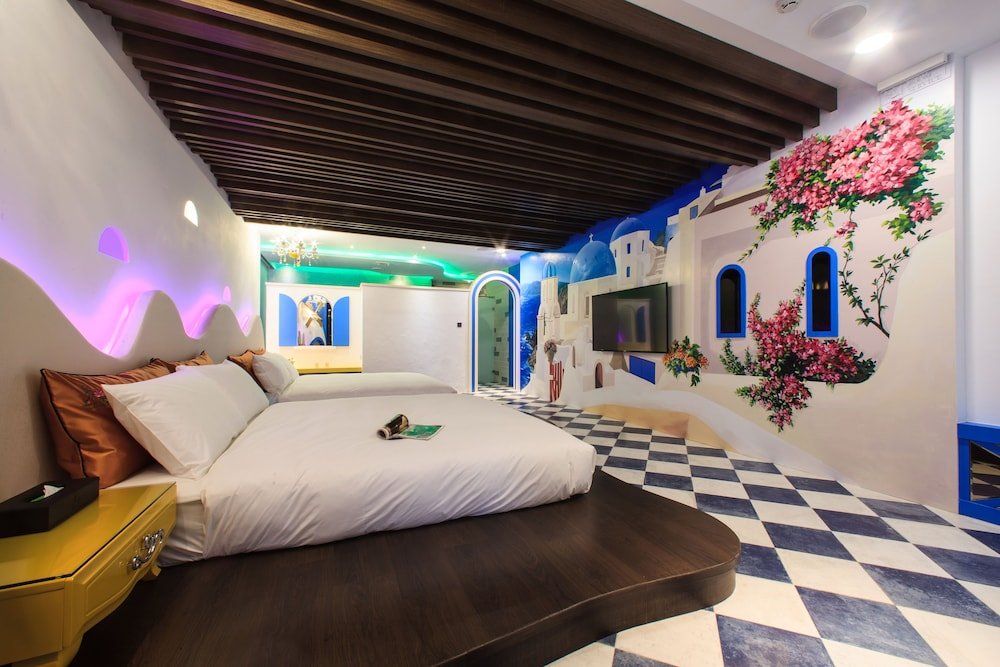 Фото отеля 2