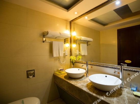 Фото Chuanlong Hotel