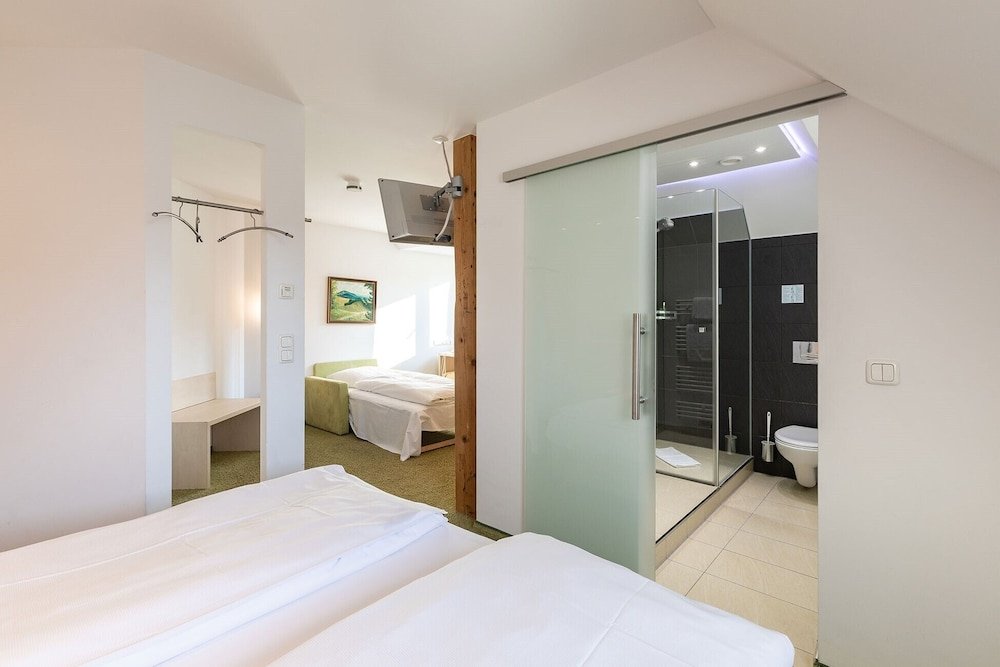 Фото Hotel Uhland