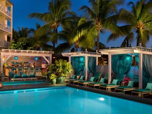 Ocean Key Resort - A Noble House Resort