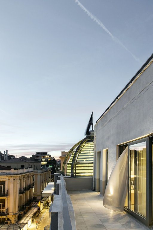 Фото Superior One Boutique Hotel