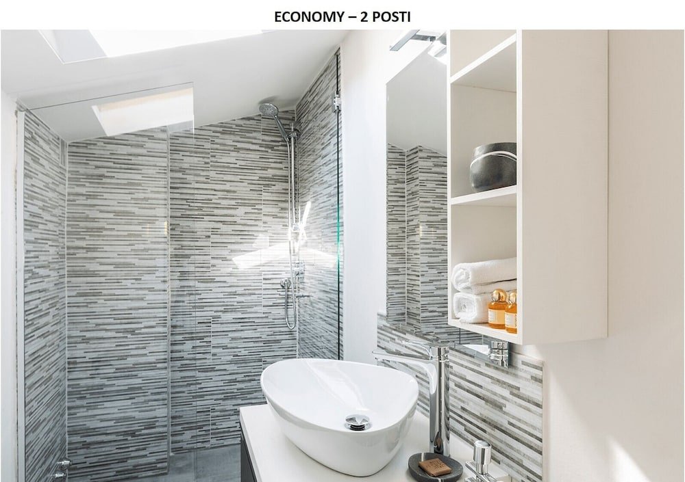 Фото Domy's Guest House