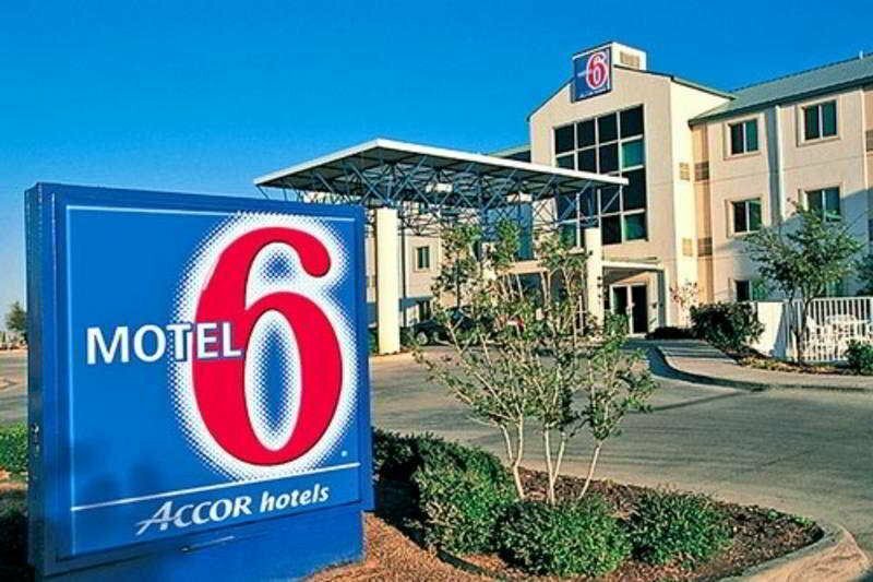 Гостиница Motel 6 Charlotte 1417