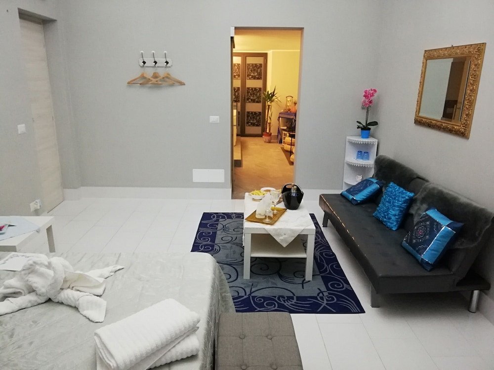 Фото Akemi House Catania Luxury Accomodations