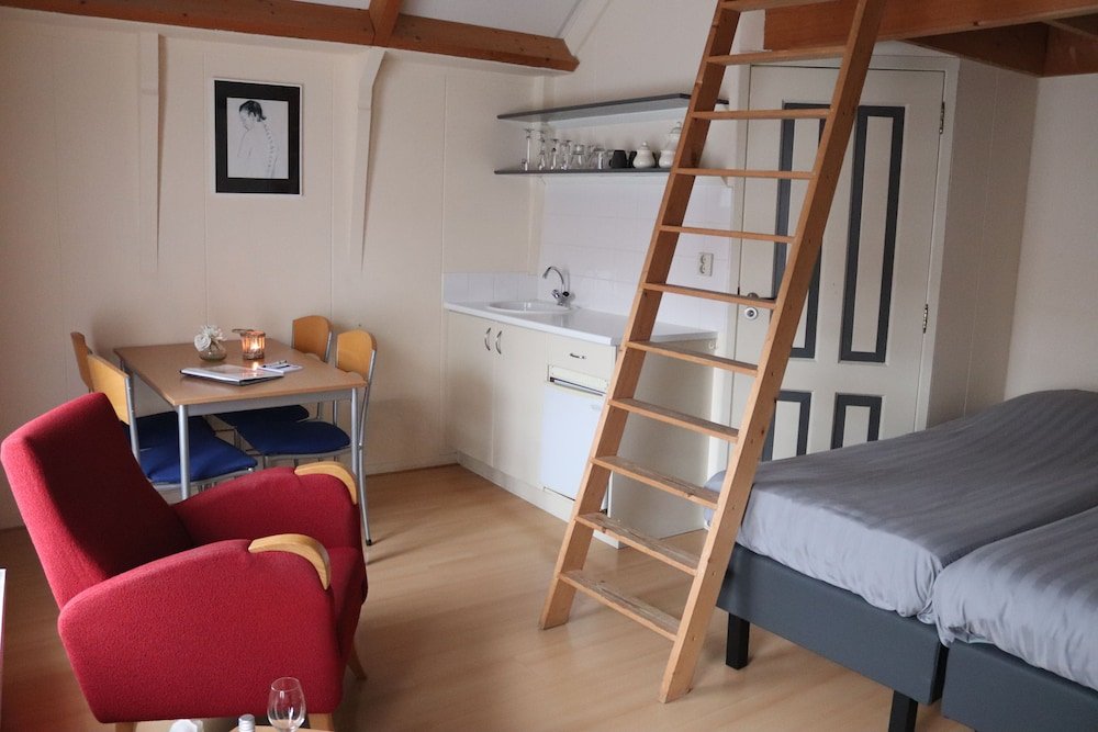 Фото отеля 4