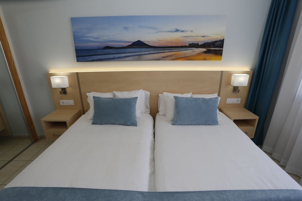 Фото Hotel Andorra