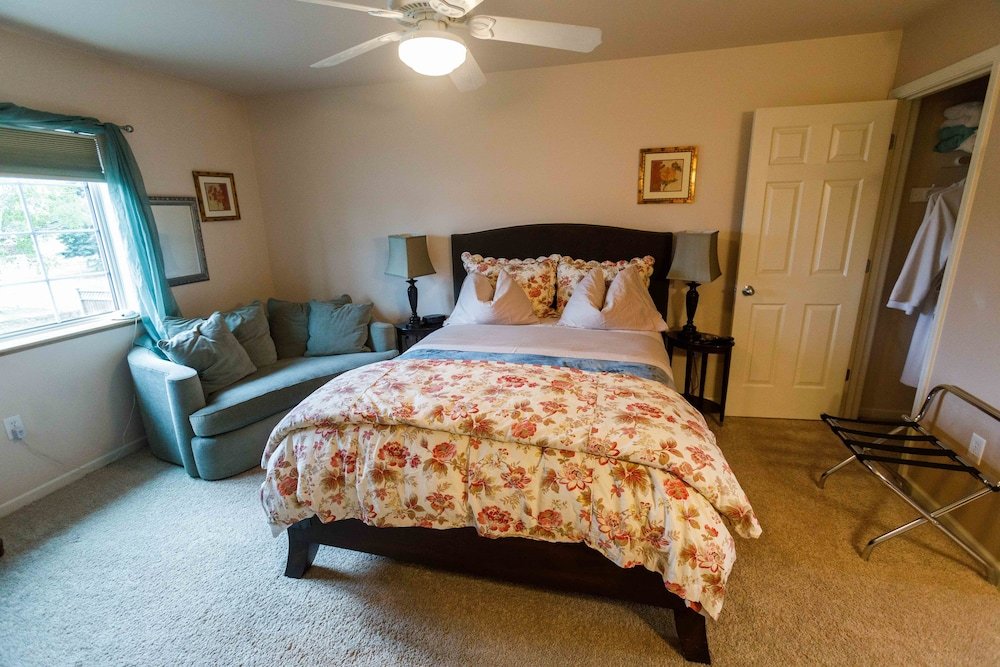 Фото Minnie Street Inn