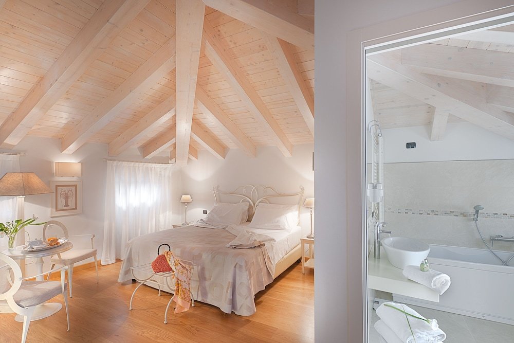 Фото Gallery Room