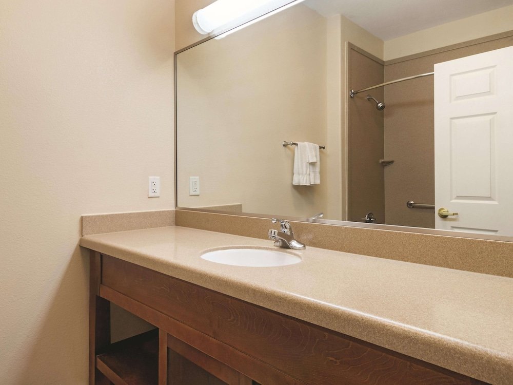 Фото La Quinta Inn & Suites by Wyndham Pharr Rgv Medical Center